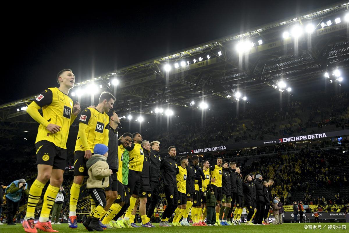 开云体育app-斯图加特主场连胜，状态逐渐回暖