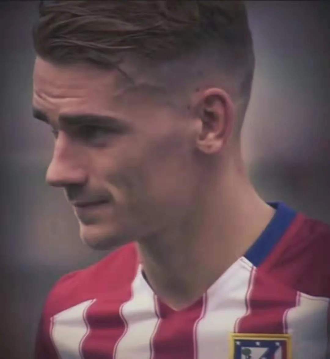 关于竞技俱乐部门祝愿格列兹曼在国家队比赛中取胜的信息