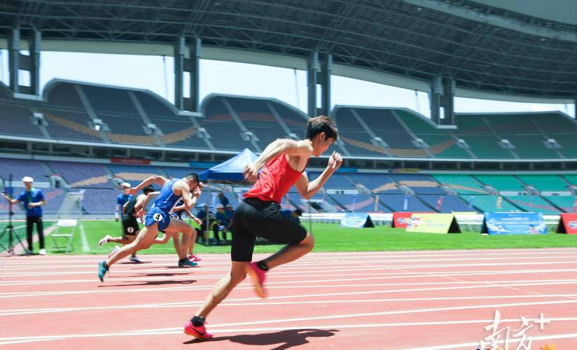 开云体育官方网站-精彩的比赛中闪耀着球员们的无限风采