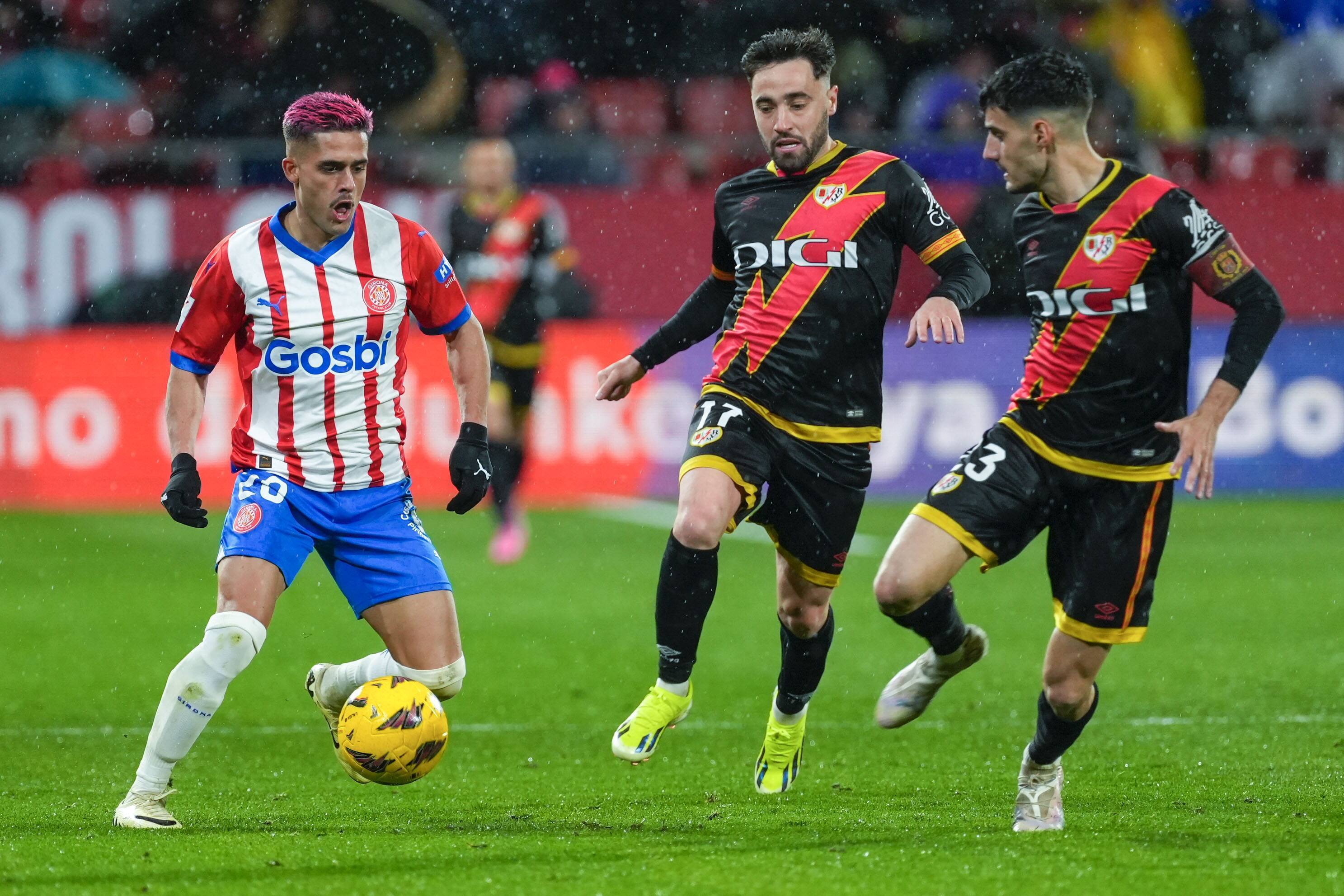 关于赫罗纳客场逼平比利亚雷亚尔，表现出色的信息