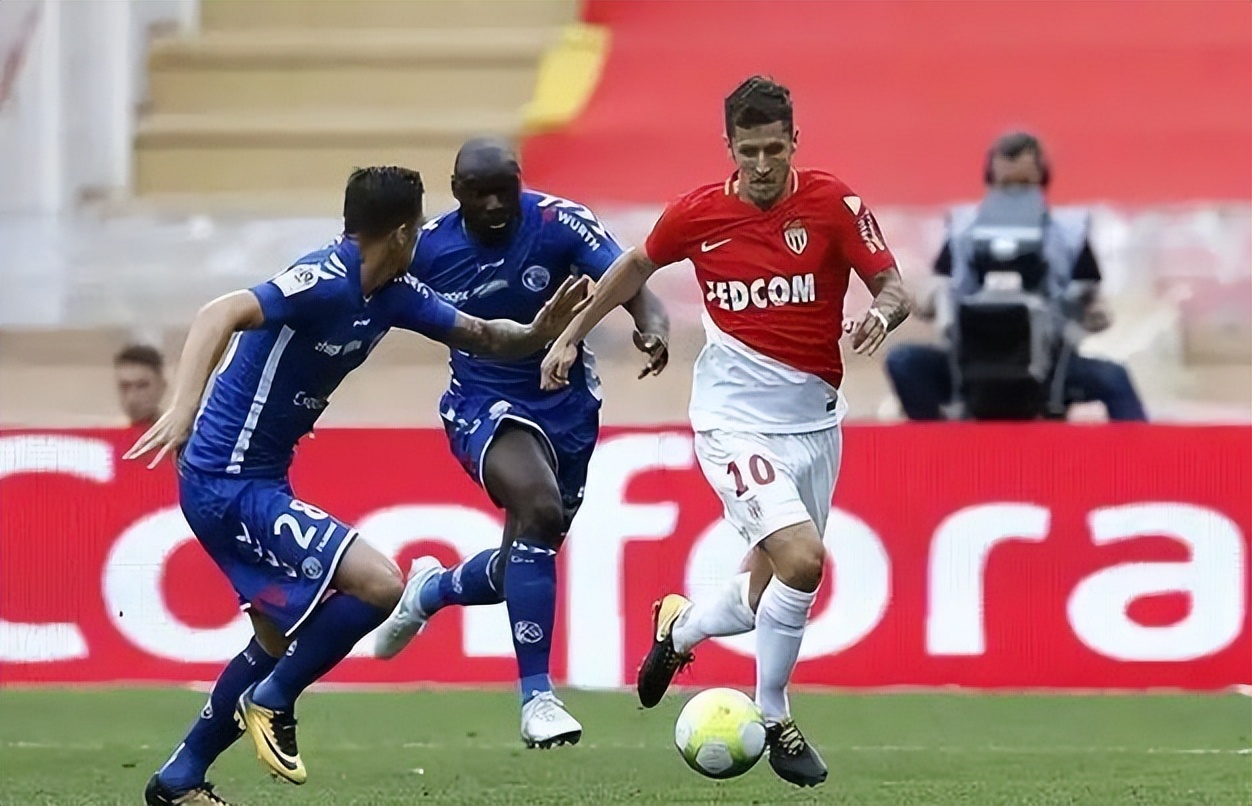 开云平台-不败金身终破！美因茨主场惨败于拜仁慕尼黑