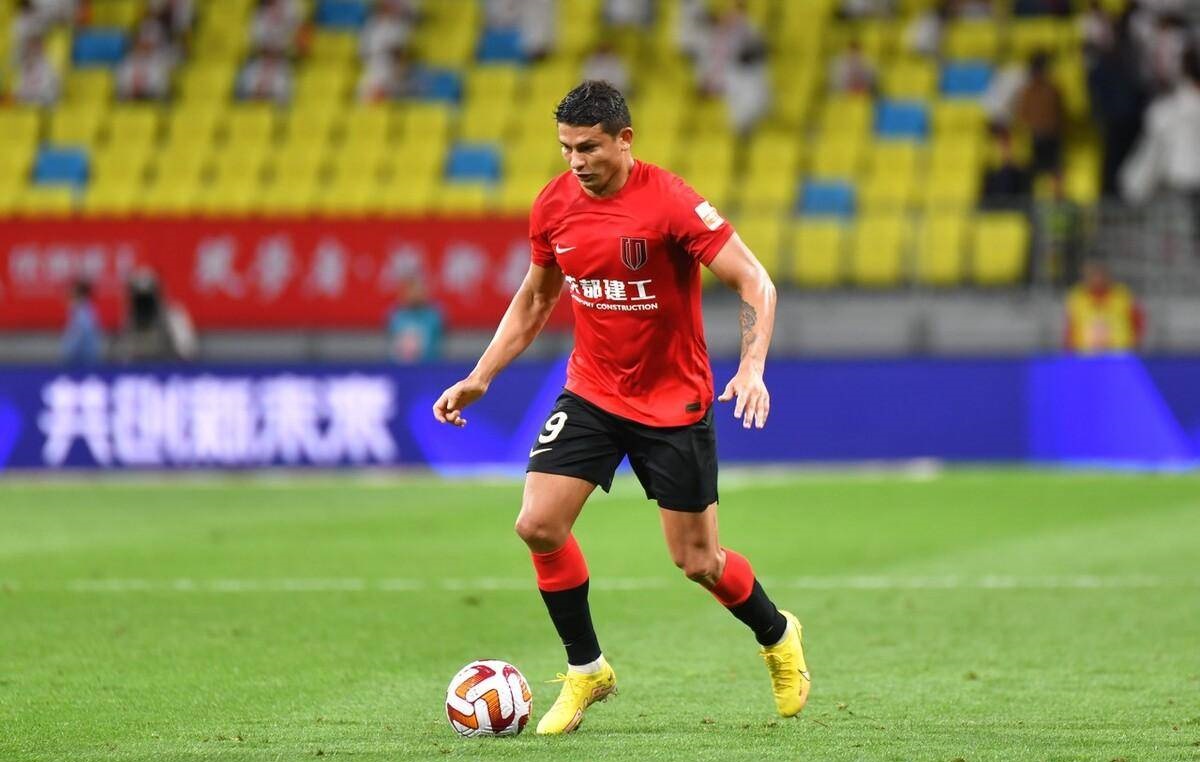 开云官网-包含巴黎主场击败尼姆，继续紧追积分榜领头羊的词条