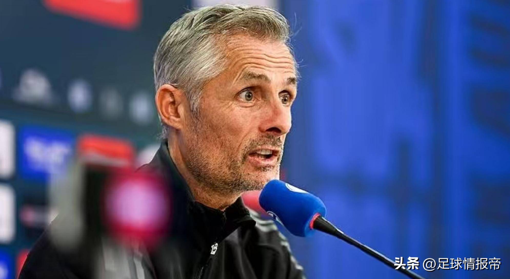 开云体育下载-沙尔克队战术调整成功，连胜开启的简单介绍