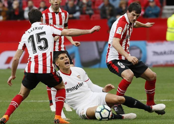 巴列卡诺主场大胜，提升排名