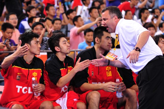 开云体育下载-菲律宾队大战在即，球员备战纪律严明