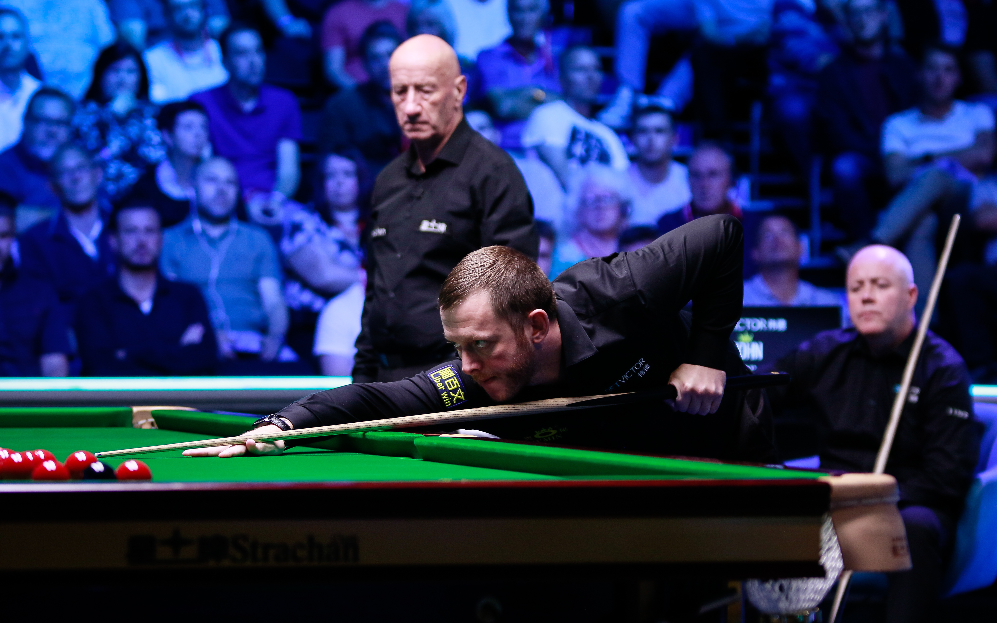 关于英格兰获胜，晋级重要比赛下一阶段的信息