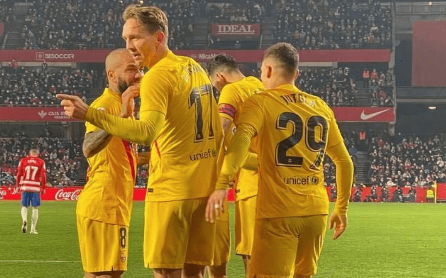 格拉纳达外援大放异彩,单刀球破门率队获胜 格拉纳达外援大放异彩,单刀球破门率队获胜