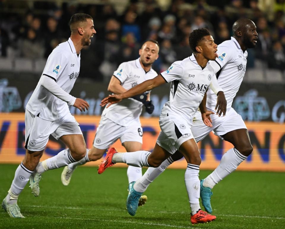 开云APP-那不勒斯主场大捷，豪取连胜走向巅峰