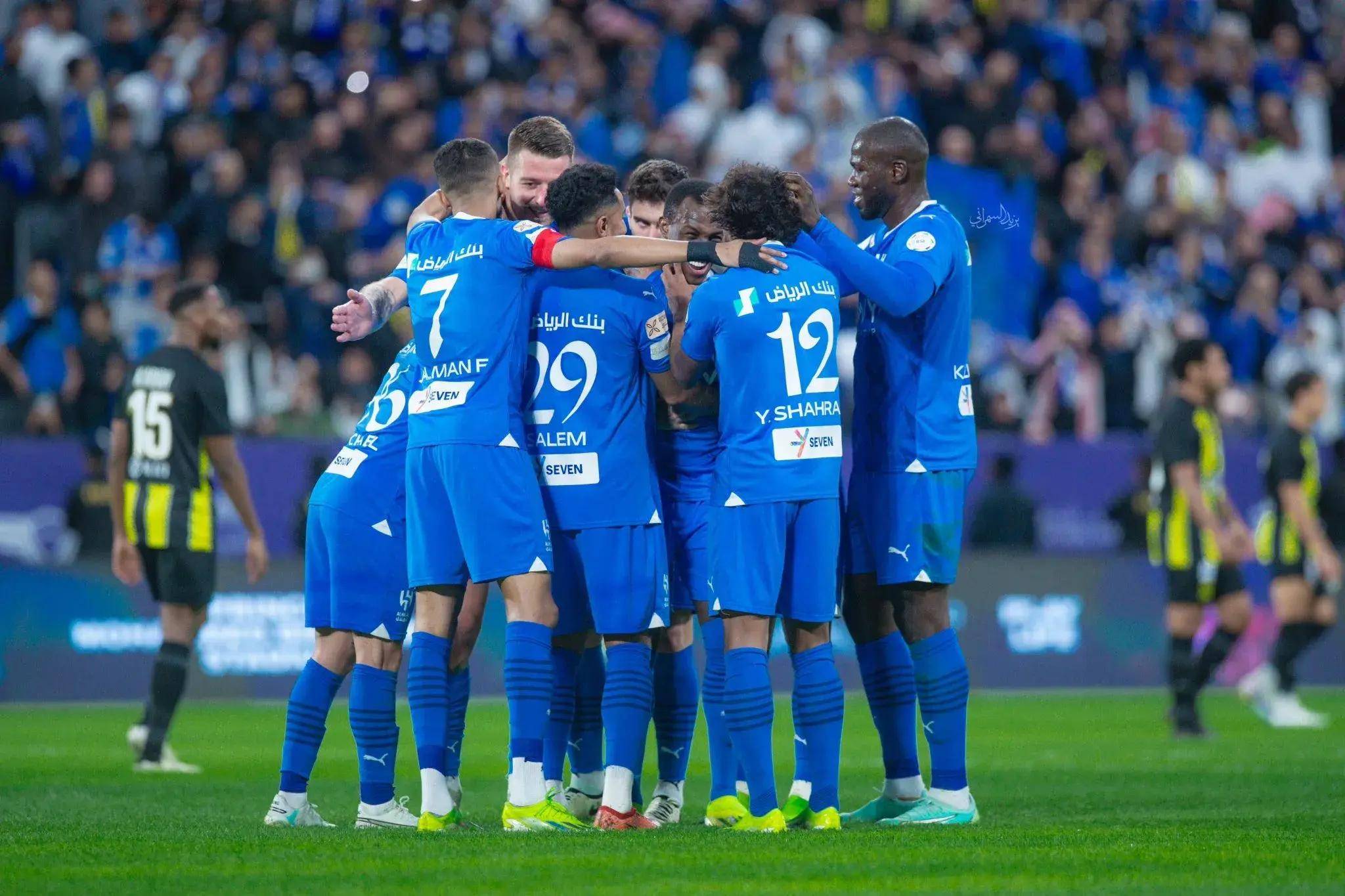 那不勒斯主场大捷,豪取连胜走向巅峰 那不勒斯主场大捷,豪取连胜走向巅峰