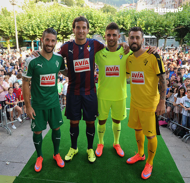 埃瓦尔主场大胜，攻坚战术包夹正确及时