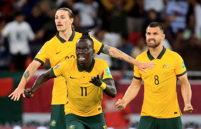 开云官网-澳大利亚球员在重要比赛中发挥出色