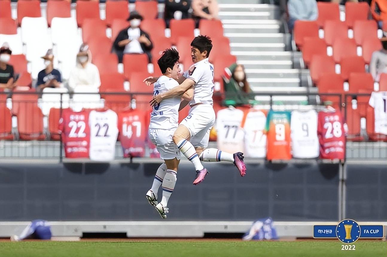 开云体育APP下载-传统劲旅步入淘汰赛：生死战即将爆发