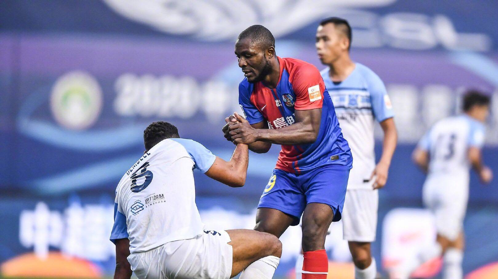 青岛黄海队主场失利,球队需调整状态 青岛黄海队主场失利,球队需调整状态