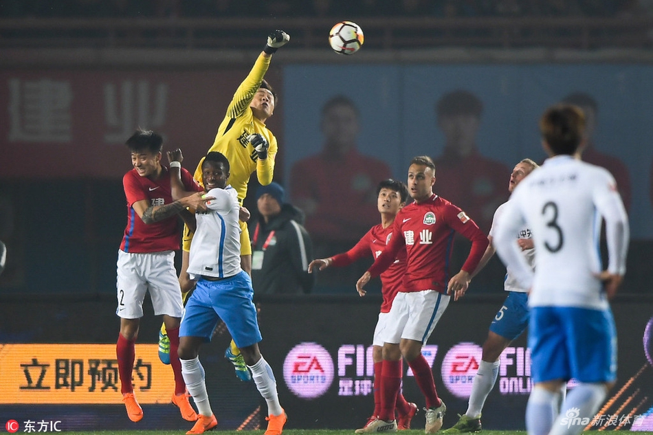 河南建业主场作战，全队备战迎击天津泰达