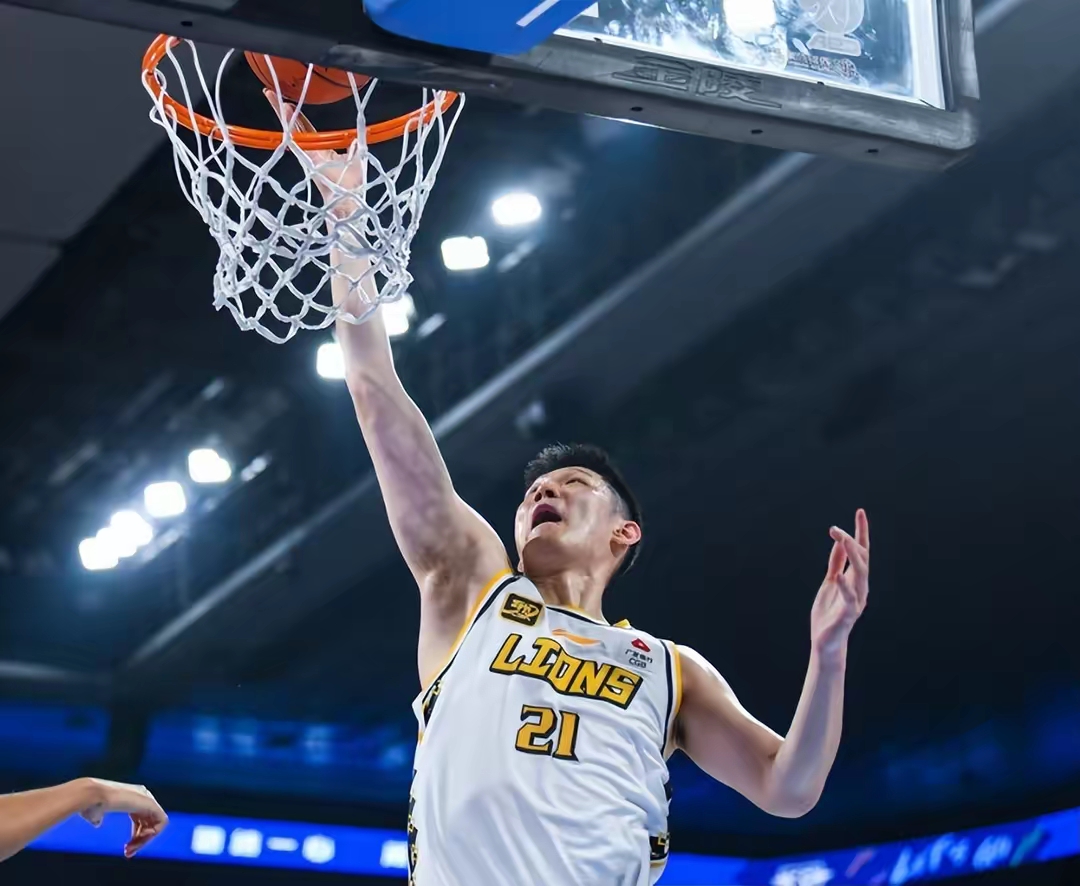 广厦队再战深圳,取得胜利晋级季后赛关键比赛的简单介绍 广厦队再战深圳,取得胜利晋级季后赛关键比赛的简单介绍