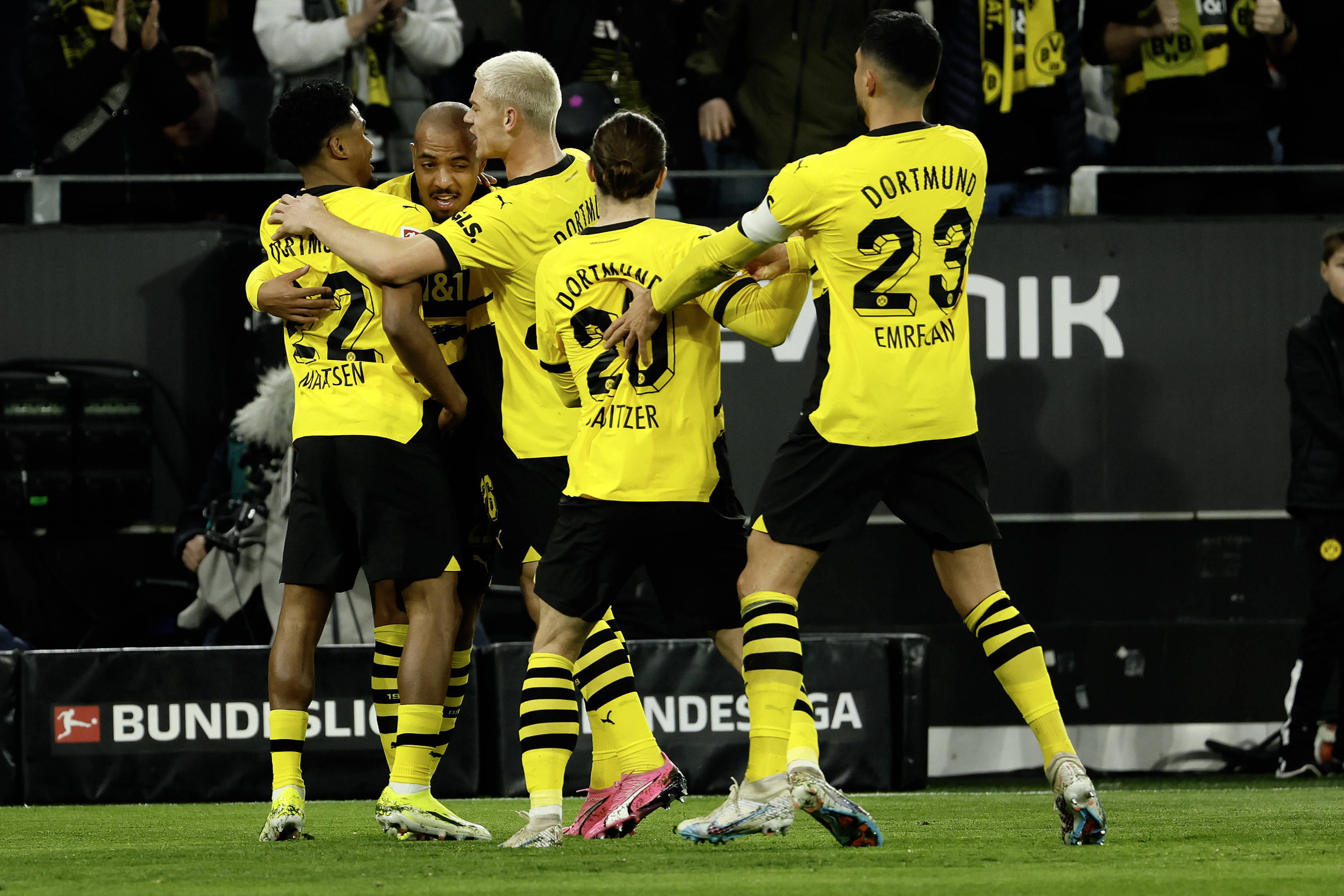 包含多特蒙德客场-大胜,提升联赛排名的词条 包含多特蒙德客场-大胜,提升联赛排名的词条