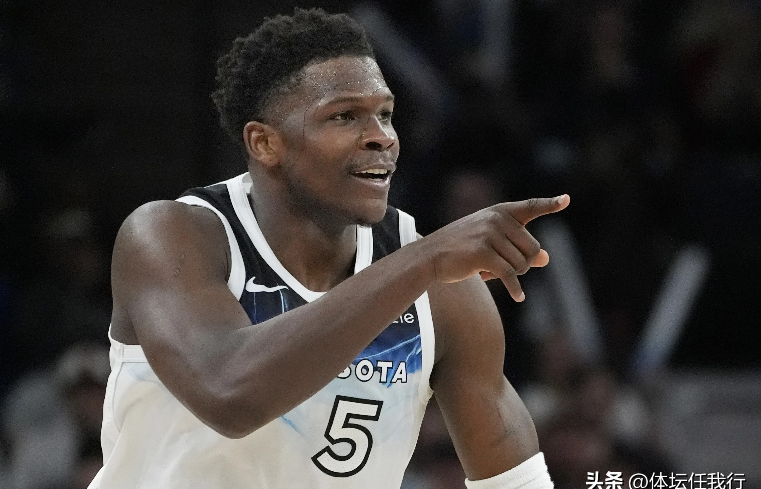 灰熊不敌雷霆,继续遭遇挫败之战 灰熊不敌雷霆,继续遭遇挫败之战