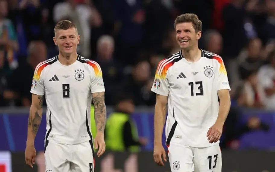 包含欧洲杯最新：德国队击败法国队夺冠的词条