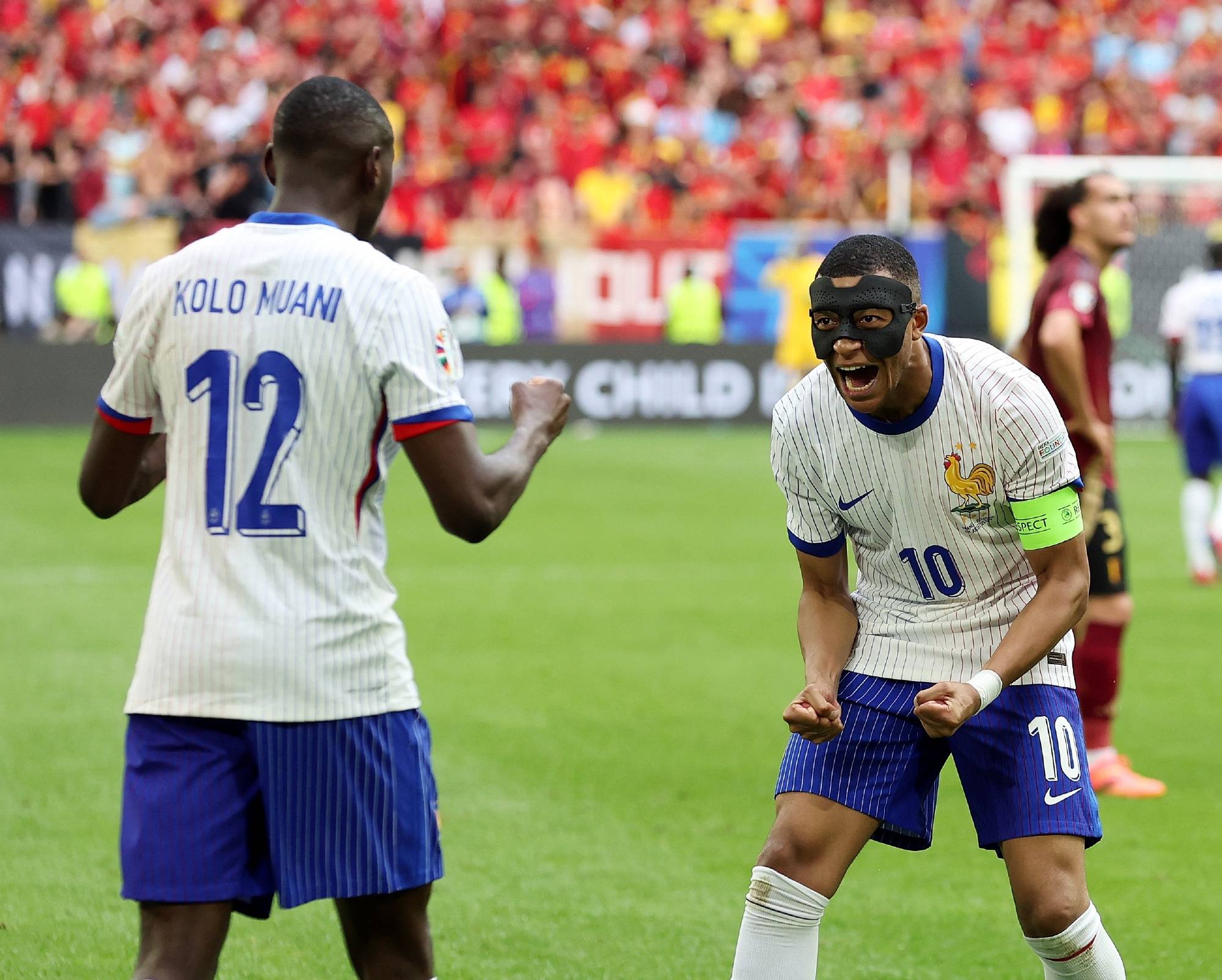 法国对阵斯洛伐克：实力对决