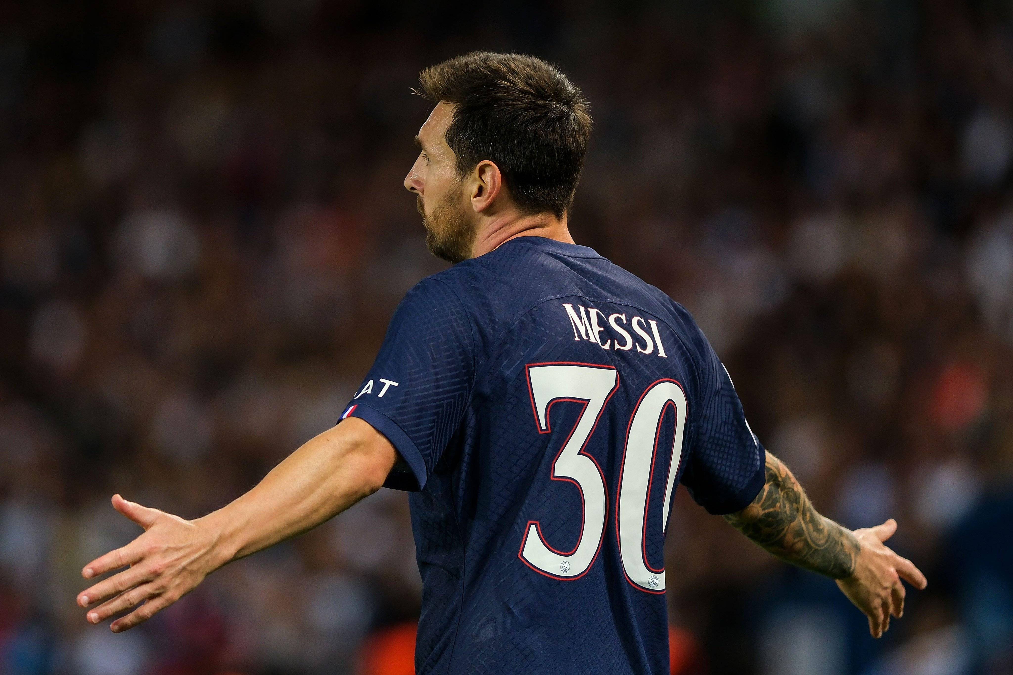 梅西PK内马尔!巴黎豪门争夺冠军的简单介绍 梅西PK内马尔!巴黎豪门争夺冠军的简单介绍