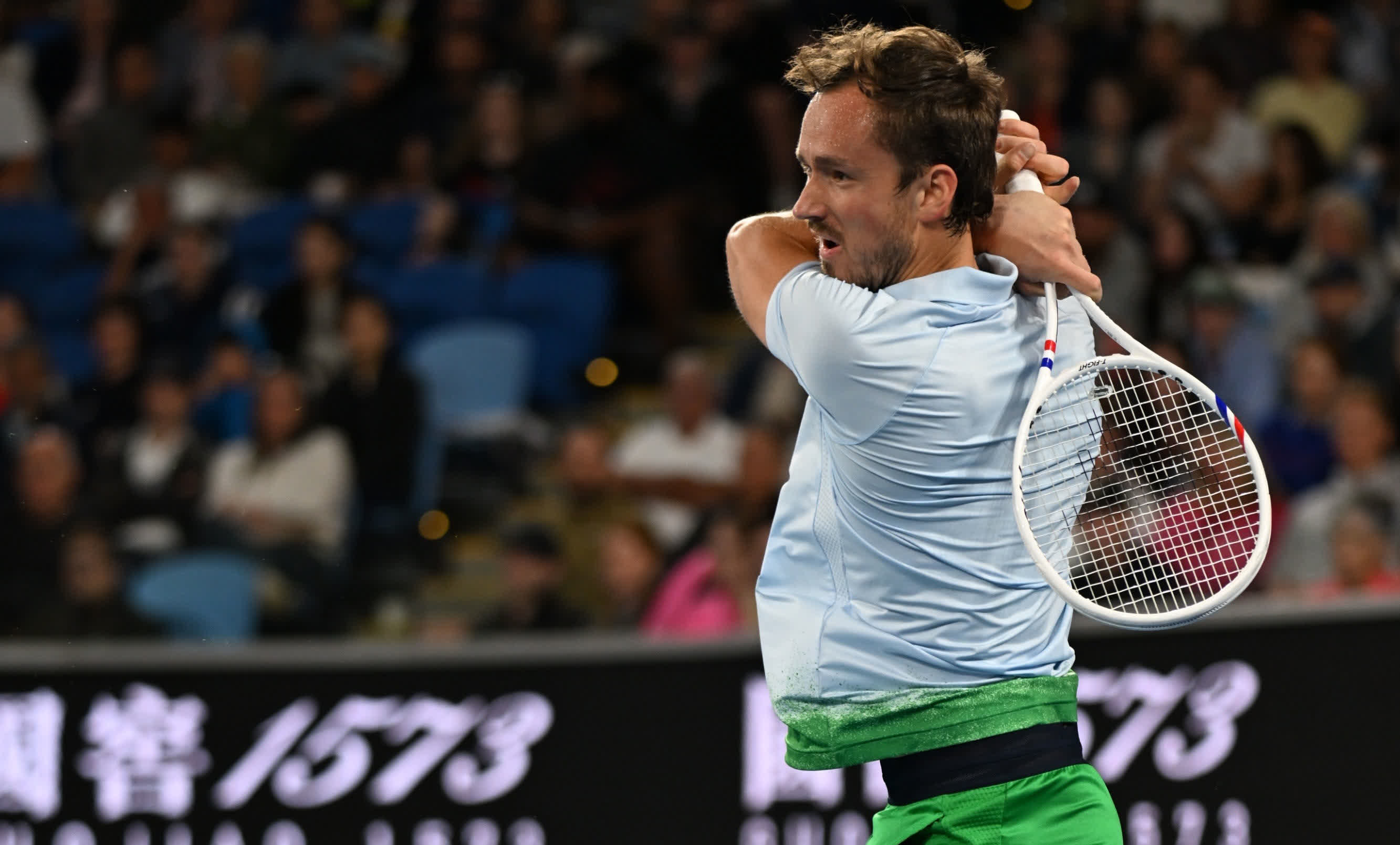 开云体育下载-澳网绝杀ATP总决赛，梅德韦杰夫统治全场